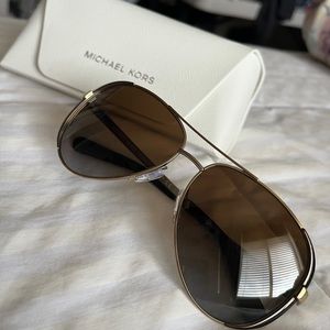 Michael Kors Chelsea Aviator Sunglasses - new listing